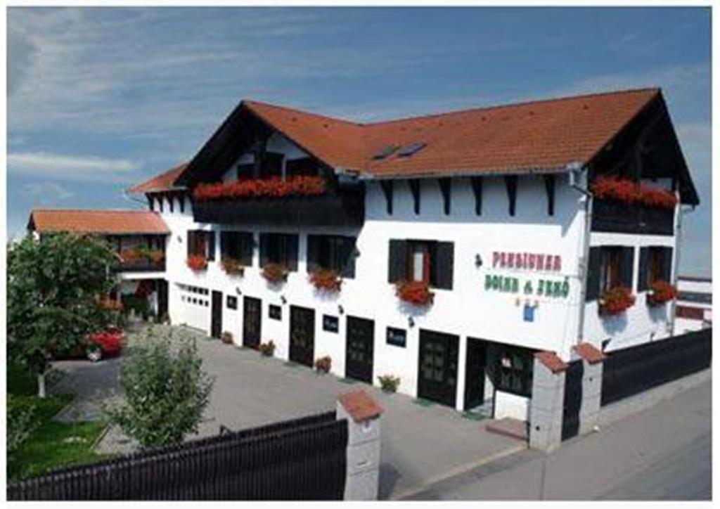 Pensiunea Doina & Jeno Târgu-Mureş Exterior foto